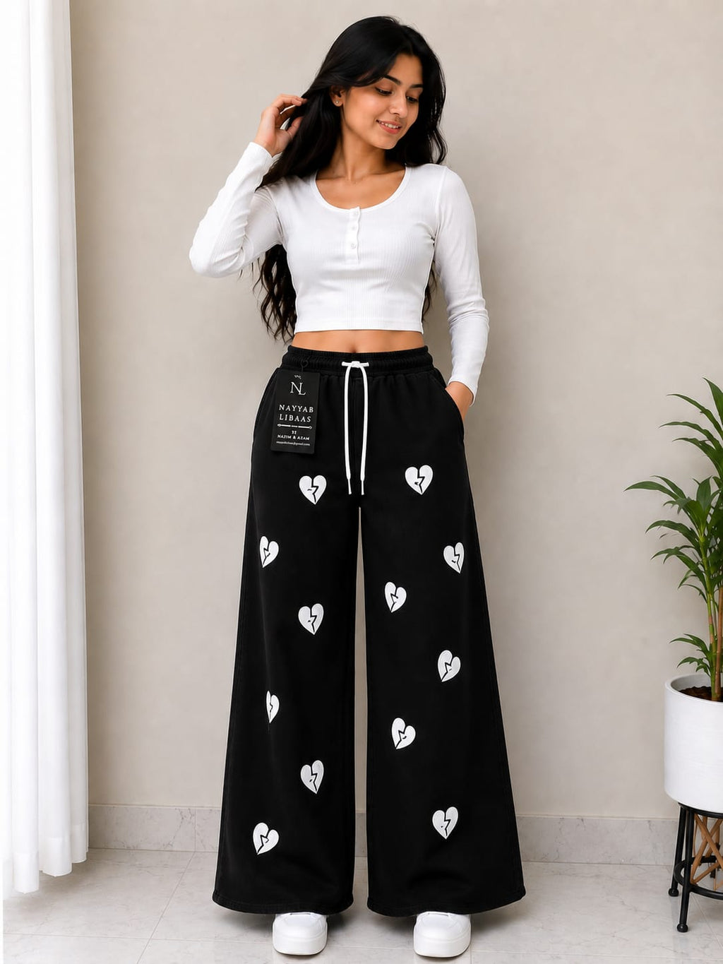 Nayyab Libaas Heart Embroidered Wide-Leg Pants